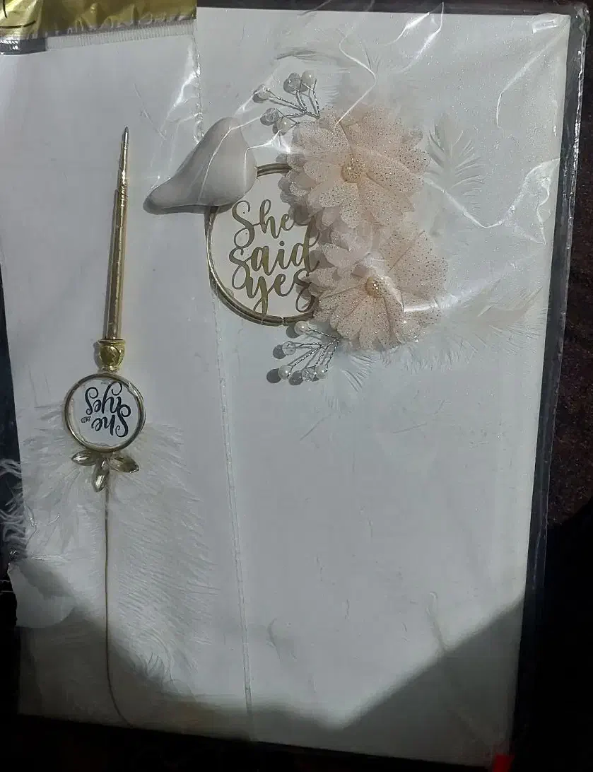 وسایل عقد عروسی روسریکفش سفید قرآن دسته گل عروس|لباس|اردبیل, |دیوار