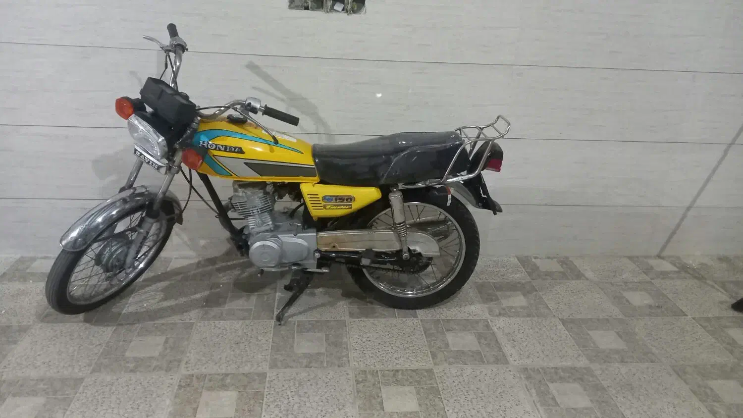 موتورسیکلت ۱۲۵ پلاک ملی|موتورسیکلت|خرم‌آباد, |دیوار