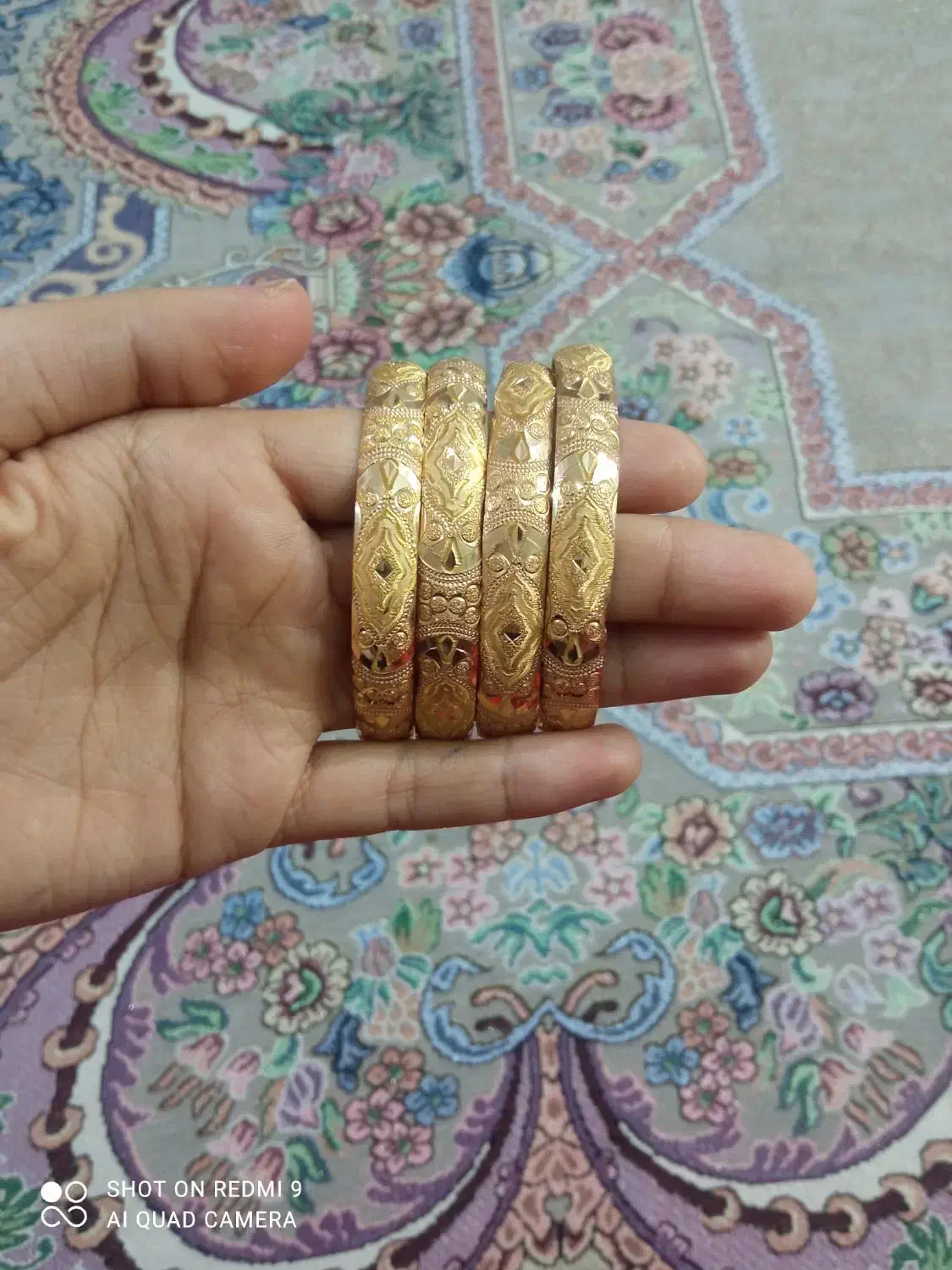 النگو طلا|جواهرات|شیروان (خراسان), |دیوار