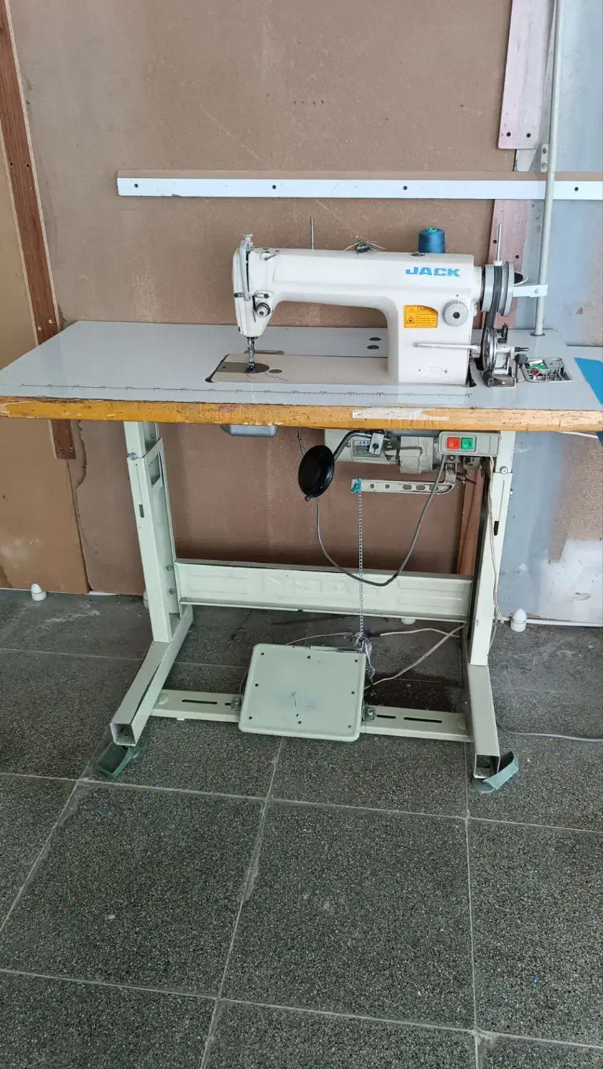 چرخ صنعتی|چرخ خیاطی و ریسندگی|گلبهار, شهر جدید گلبهار|دیوار