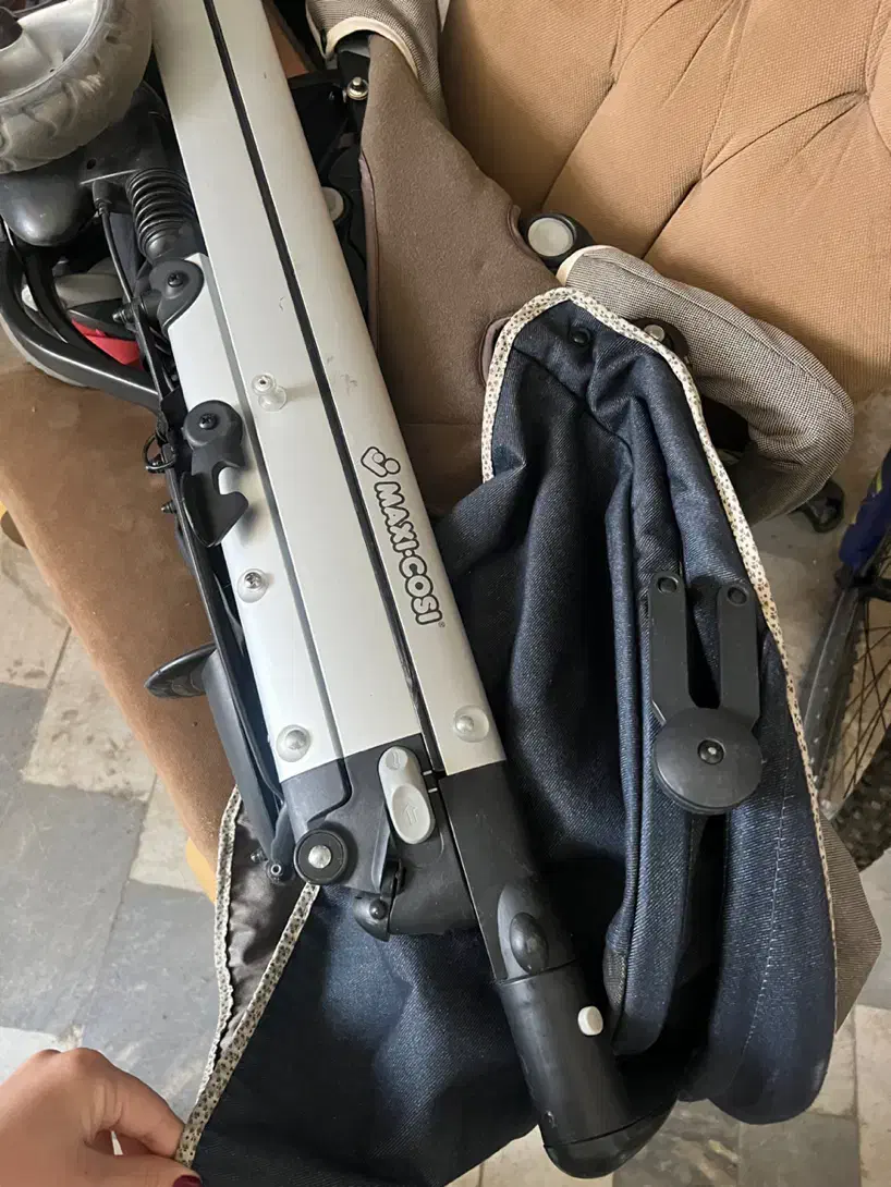 کالسکه مکسی کوزی|کالسکه و لوازم جانبی|تهران, افسریه جنوبی|دیوار