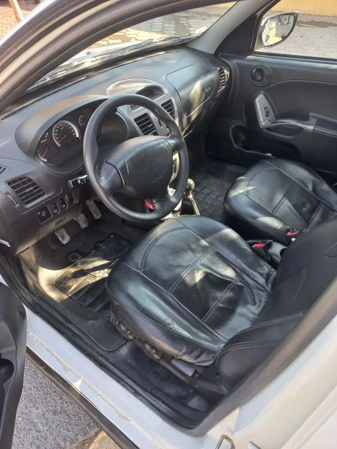 کوییک ۹۸ سالم|خودرو سواری و وانت|ملایر, |دیوار