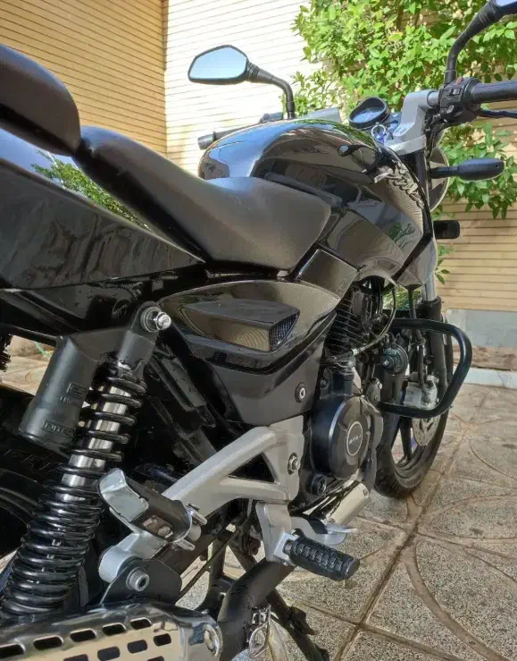 پالس 180 DTS i|موتورسیکلت|ابریشم, |دیوار