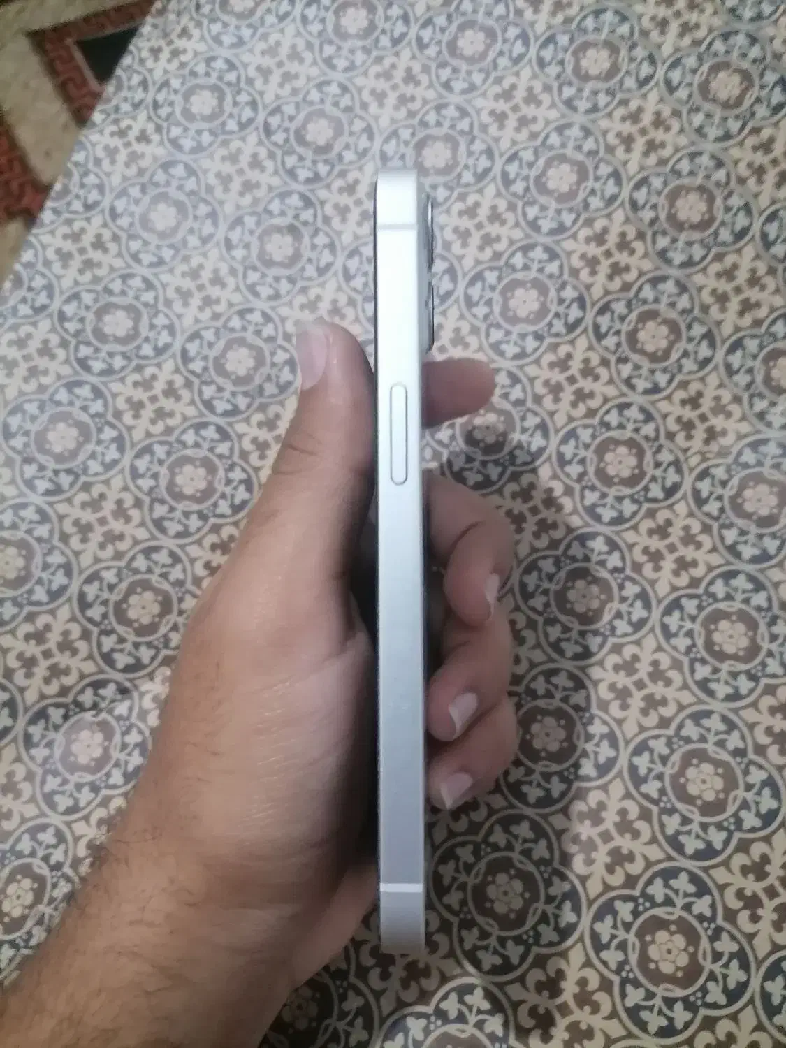 ایفون ۱۳ نرمال سفید|موبایل|کرمان, |دیوار