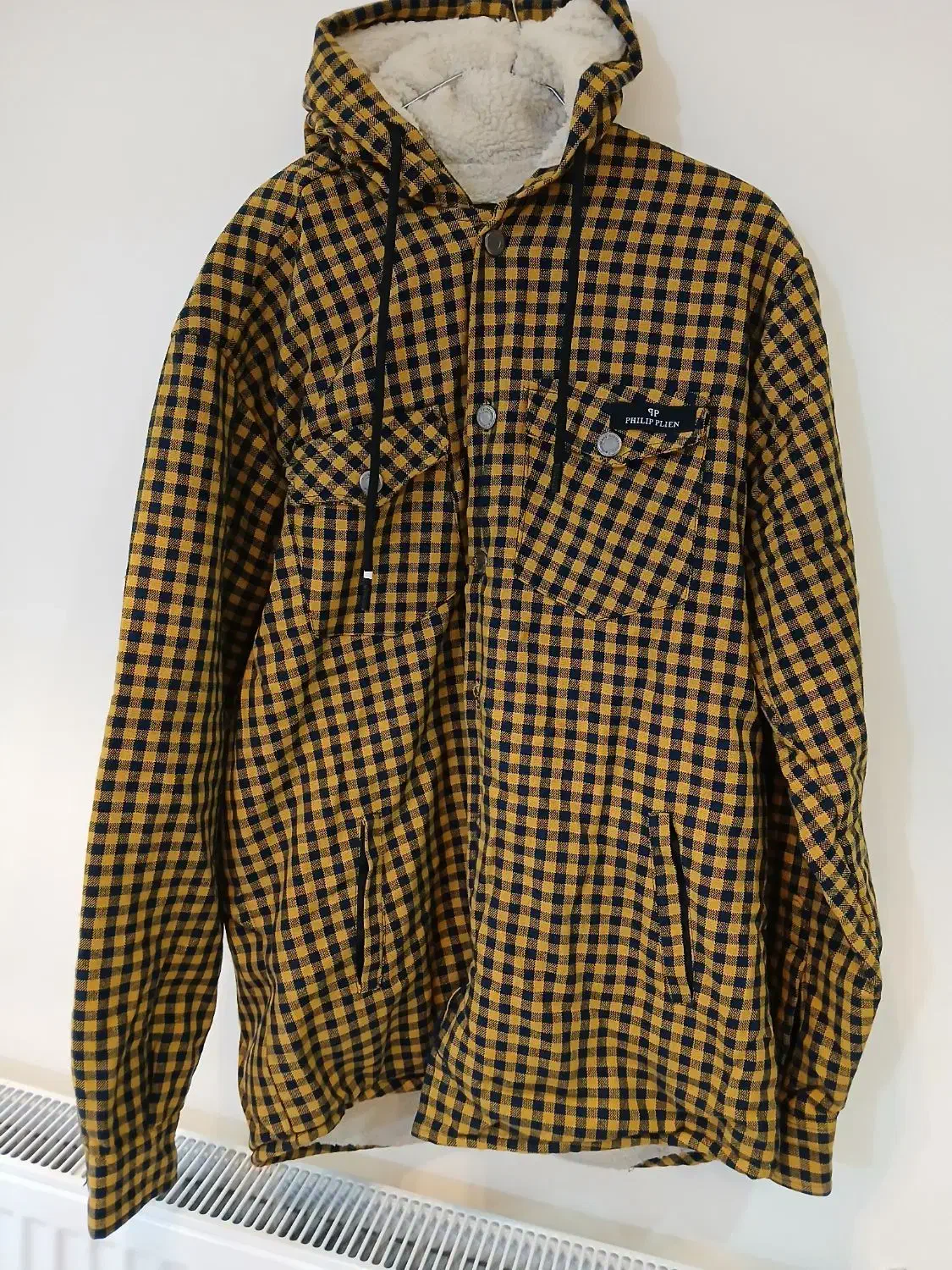 بارونی خارجی و کاپشن در حد نو نو|لباس|شاهینشهر, امام حسین|دیوار