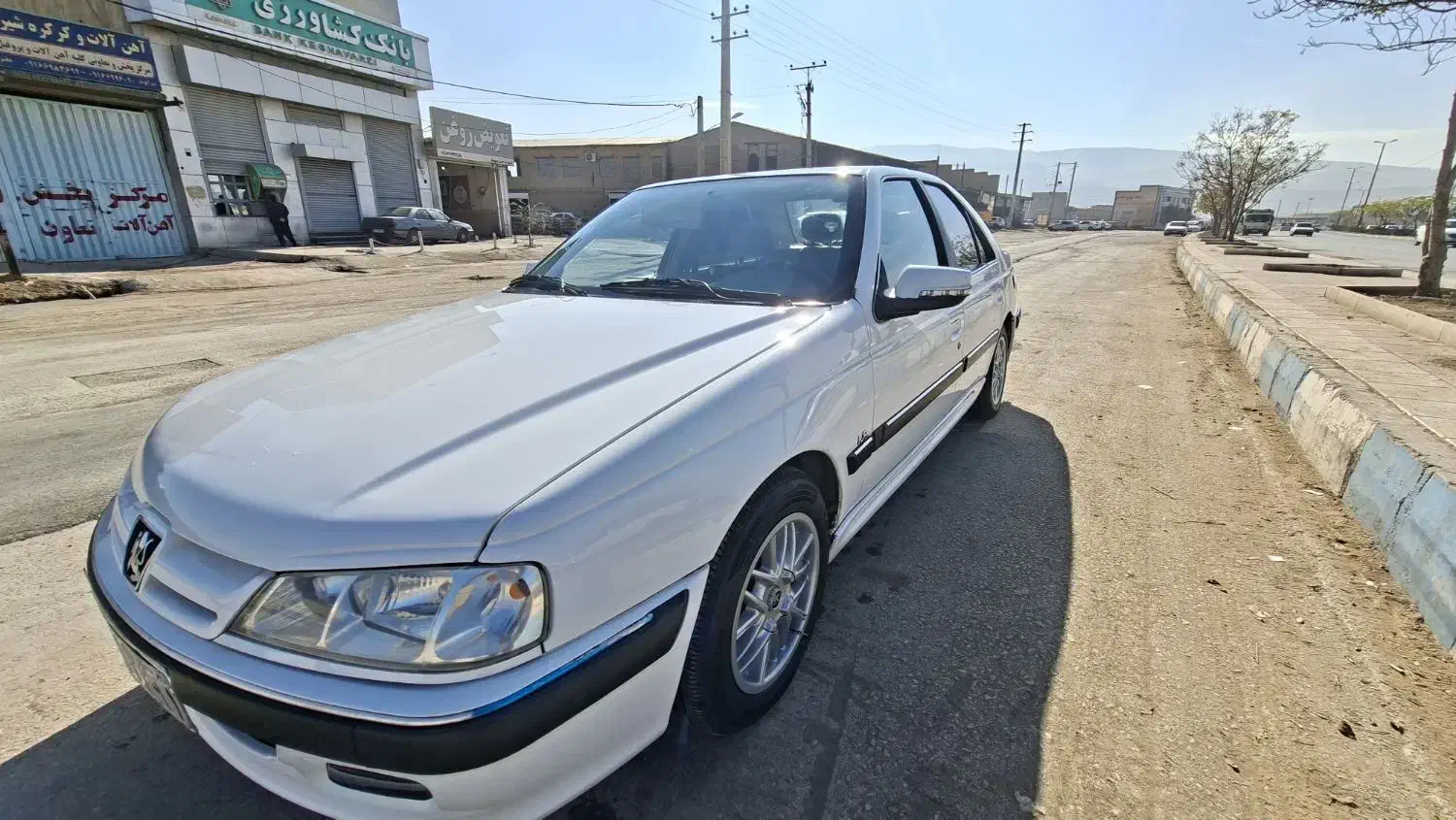 پارس مدل ۹۴|خودرو سواری و وانت|خرم‌آباد, |دیوار