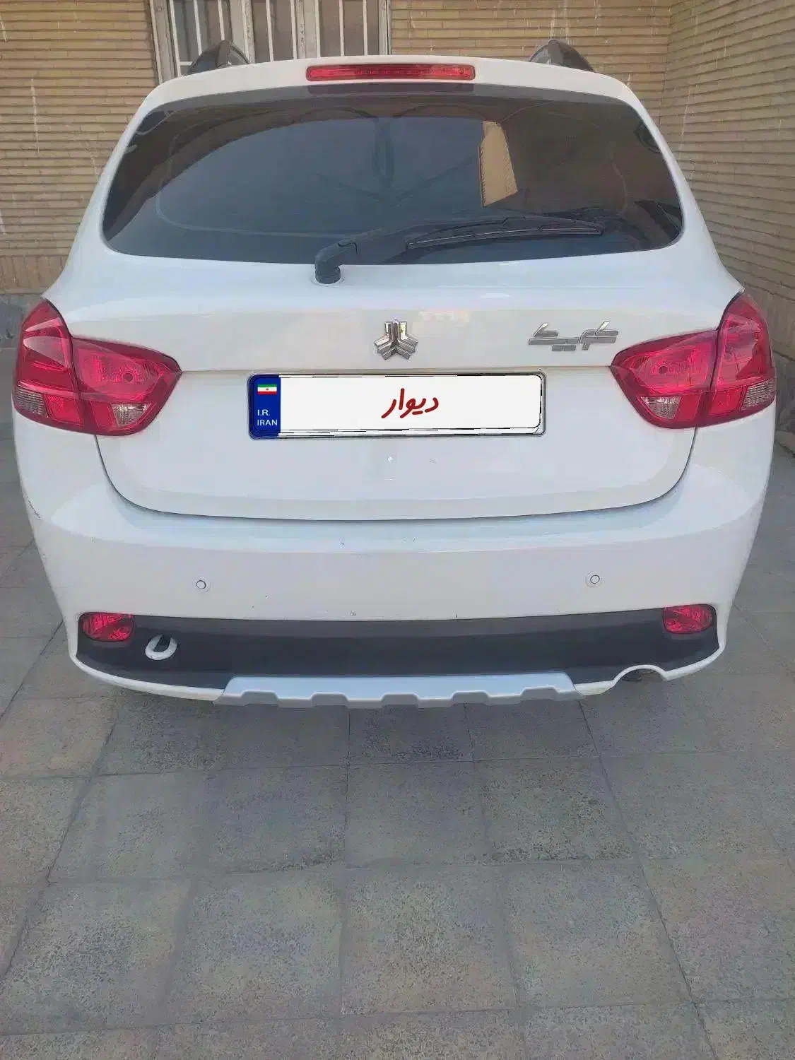 کوییک سفید است ۱۴۰۳برج ۴|خودرو سواری و وانت|اهواز, کوی مهدیس|دیوار