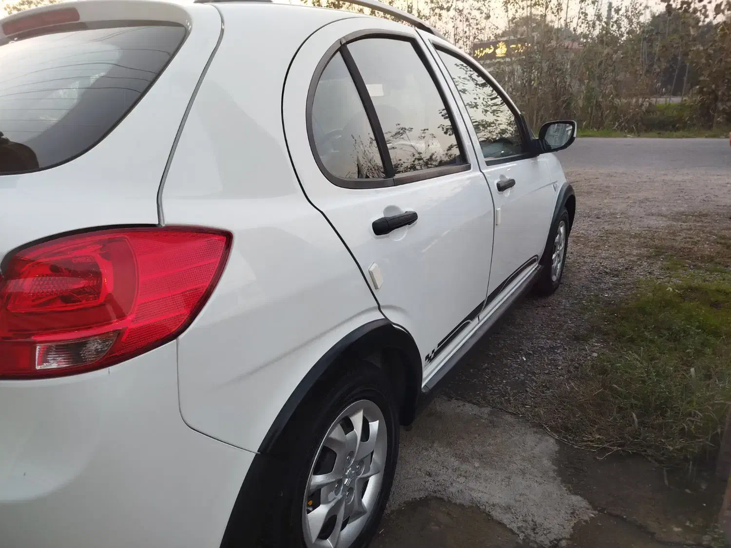 کوییک R مدل 1402|خودرو سواری و وانت|لنگرود, |دیوار