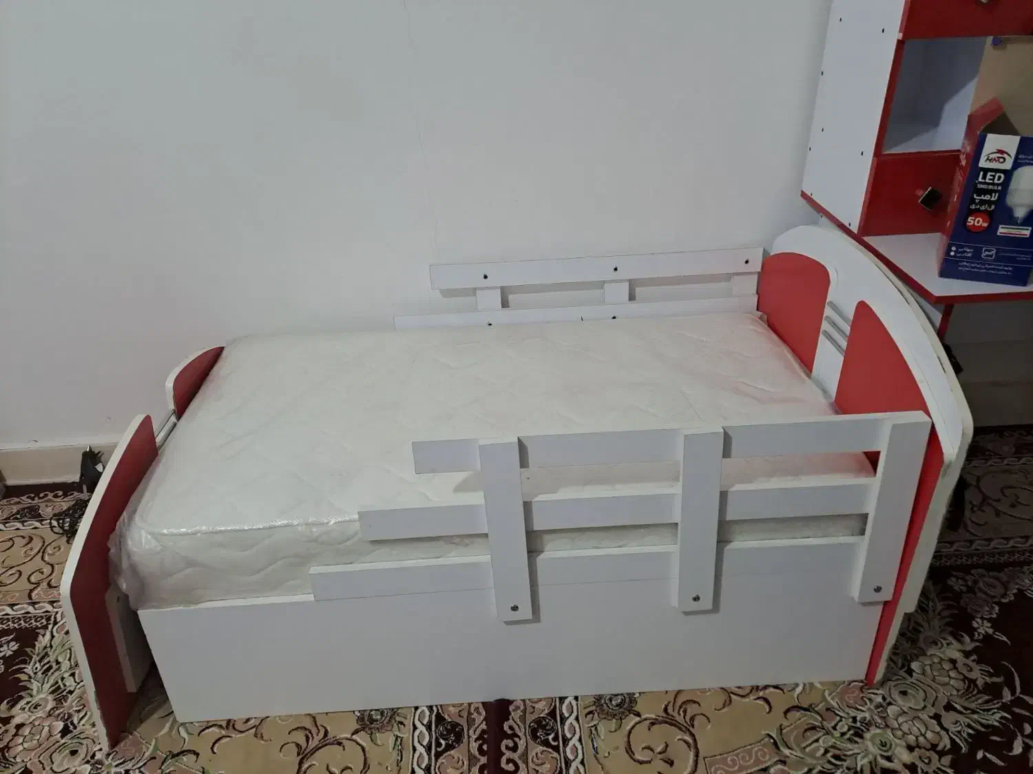 تختخواب کودک|تخت و سرویس خواب|دورود, |دیوار