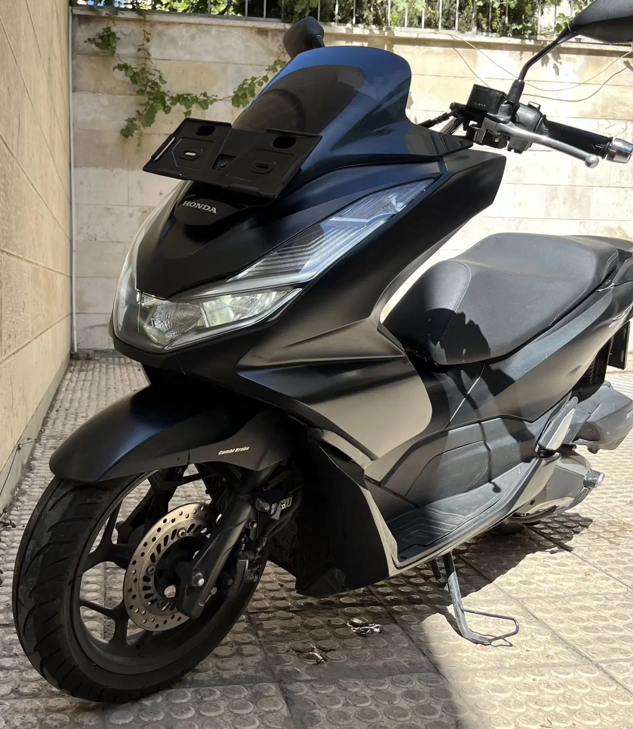pcx 160 ۱۴۰۲|موتورسیکلت|تهران, بهار|دیوار
