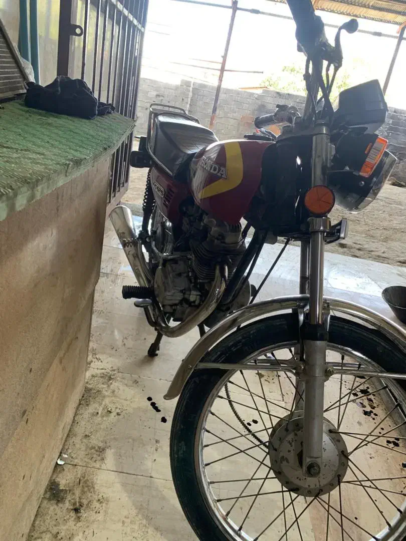 موتور 125پلاک ملی مدارک کامل|موتورسیکلت|کلاردشت, |دیوار