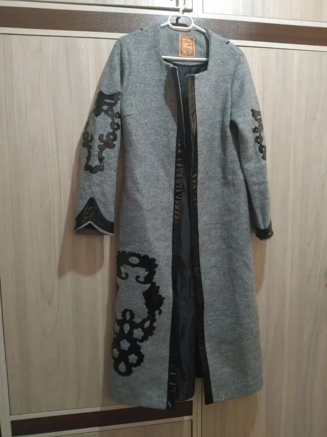 پالتو و شال نو|لباس|زبرخان, |دیوار