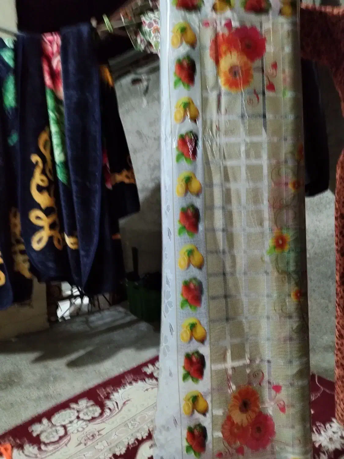 سفره|سفره، حوله، دستمال آشپزخانه|سقز, |دیوار