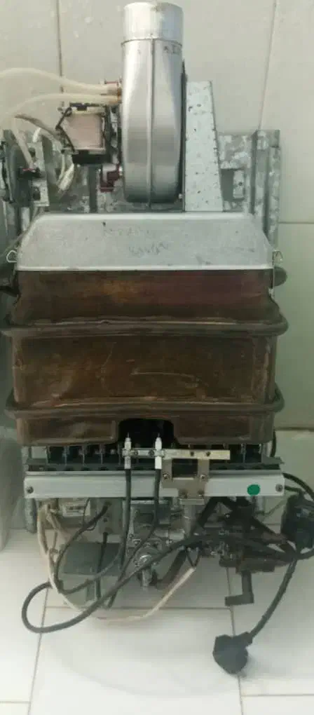 آبگرمکن دیواری|آبگرمکن، پکیج، شوفاژ|شاندیز, |دیوار