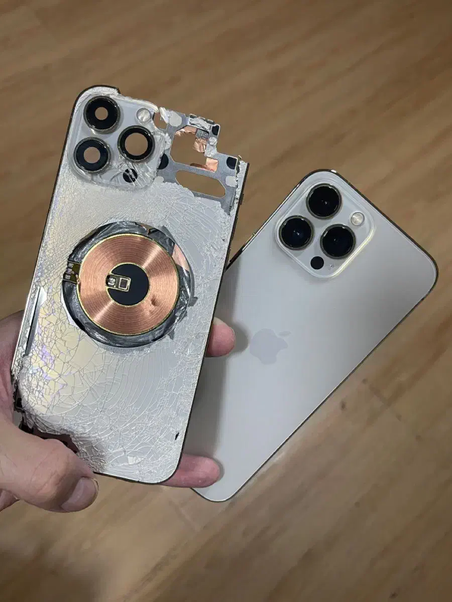 تاچ السیدی اصلی و استوک و باتری اصلی اقساطی|خدمات رایانه‌ای و موبایل|اصفهان, احمدآباد|دیوار