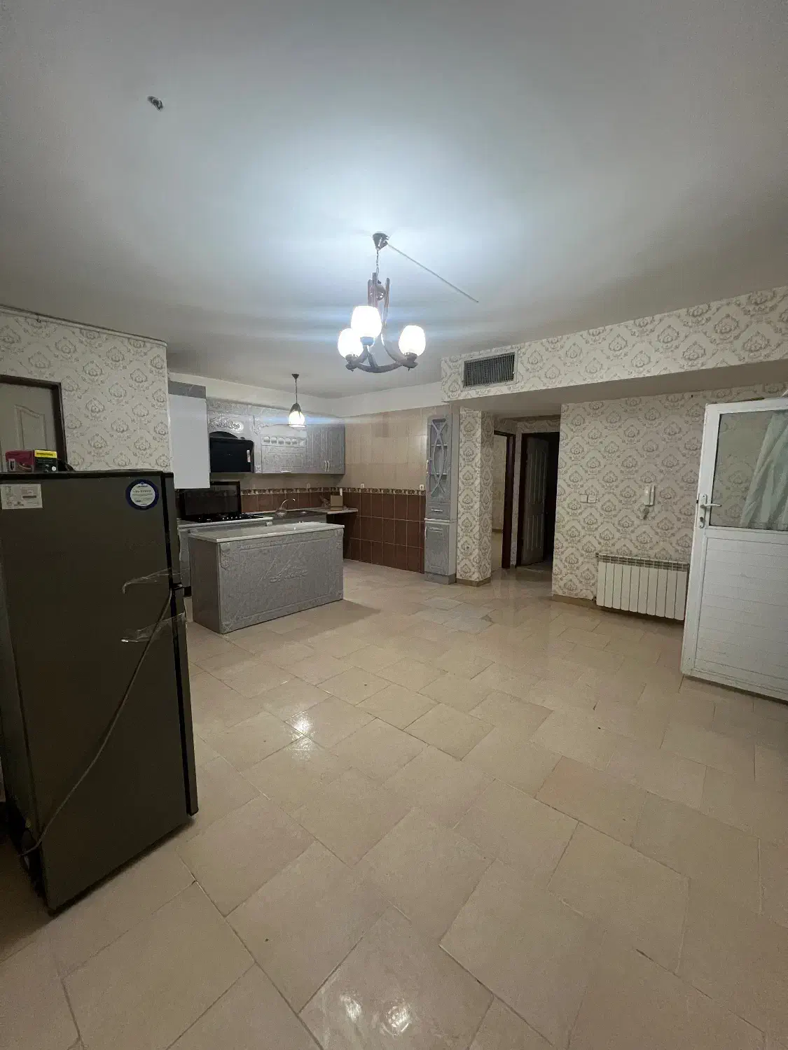 انتهای کمیل، شهرک اکباتان، مجتمع ونوس|اجارهٔ آپارتمان|کرمان, |دیوار