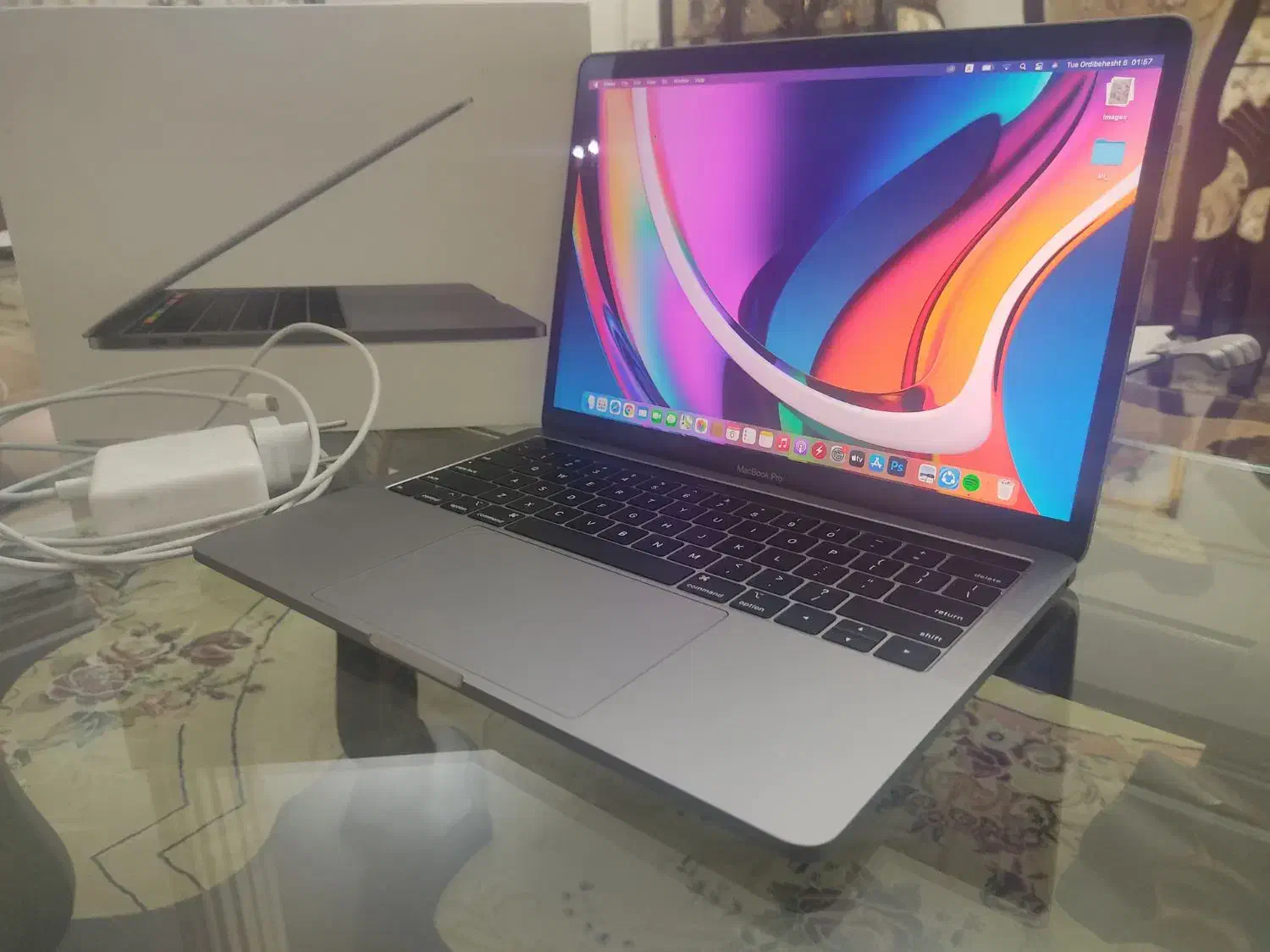 لپ تاپ مک بوک پرو ۲۰۱۹ با تاچ بار|رایانه همراه|گنبد کاووس, |دیوار