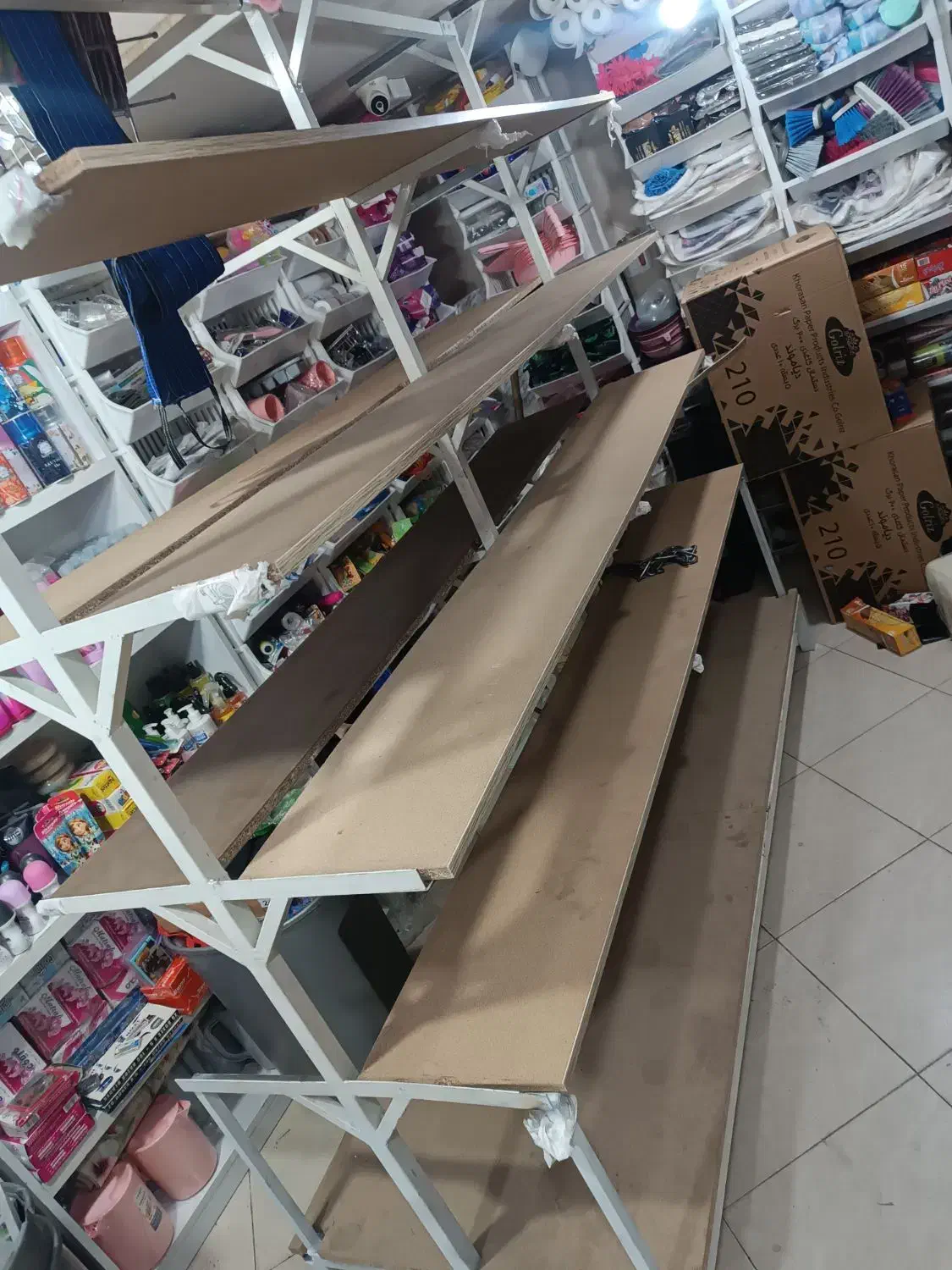 قفسه همراه باکفی نوپان|کتابخانه، شلف، قفسههای دیواری|قم, الوندیه و گذر صادق|دیوار