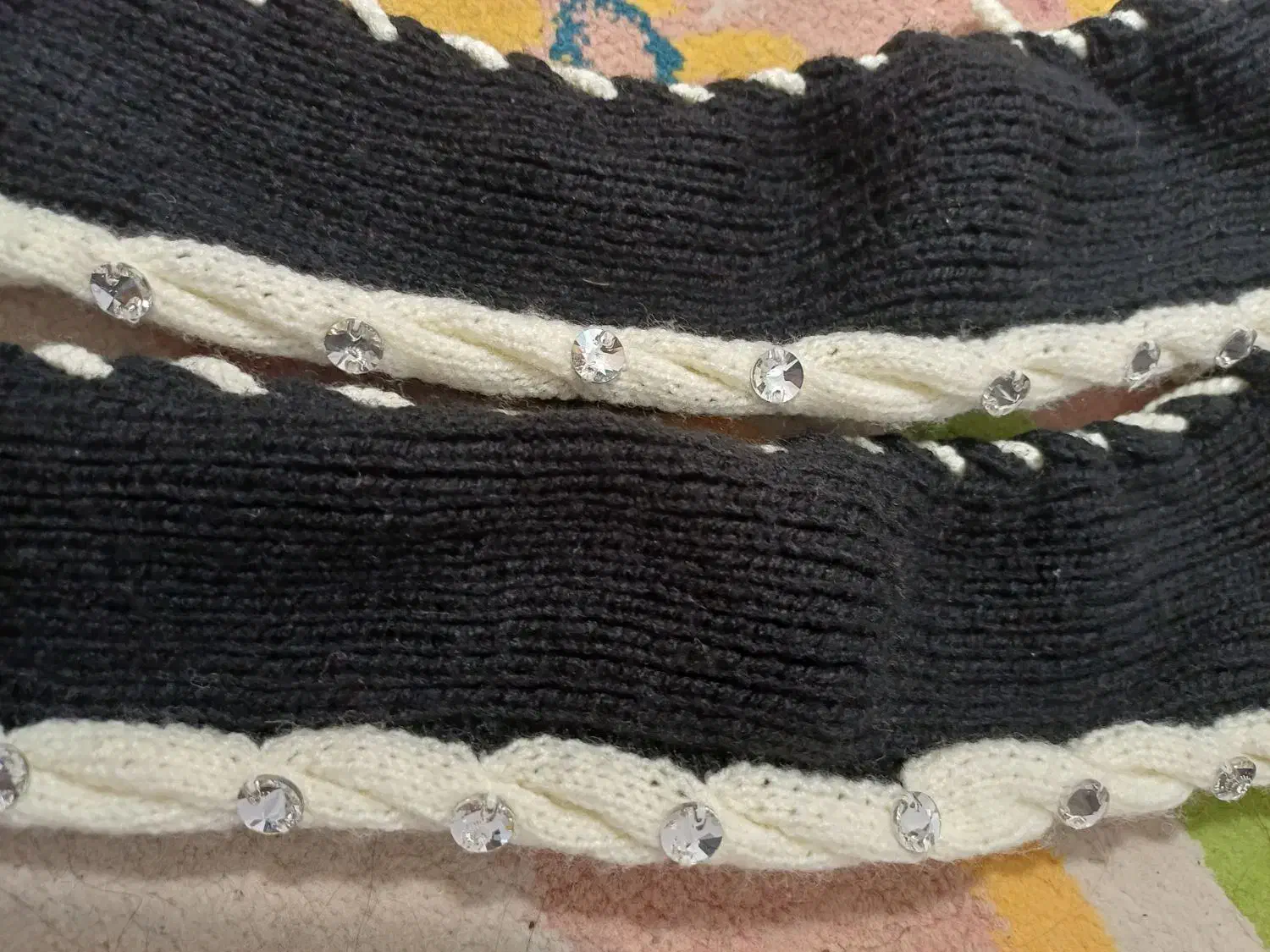 جوراب دست بافت زمستانی|کفش و لباس بچه|آذرشهر, |دیوار