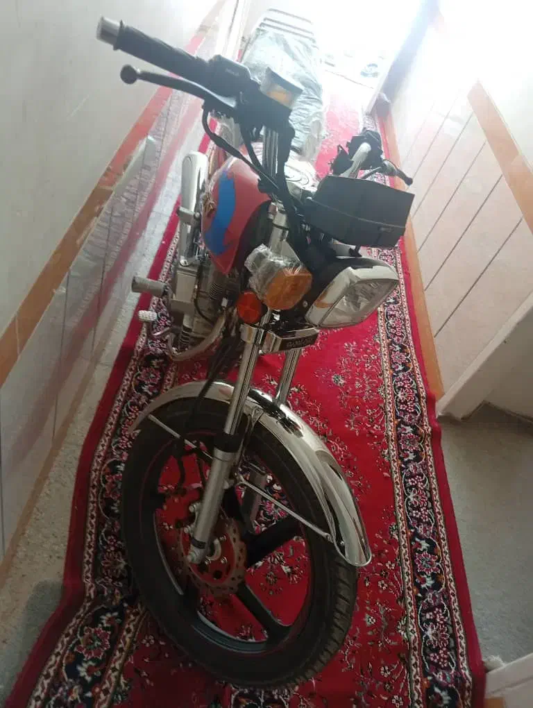 ۲۰۰|موتورسیکلت|مرودشت, ژیان|دیوار