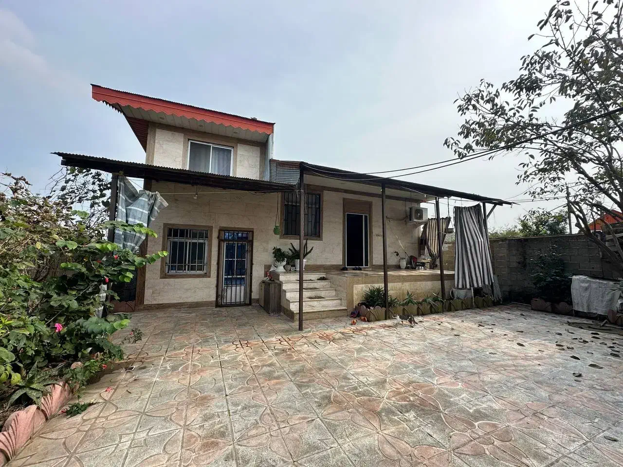 یه خونه ویلایی دارم نزدیک فومن گذاشتم فروش|فروش خانه و ویلا|فومن, |دیوار