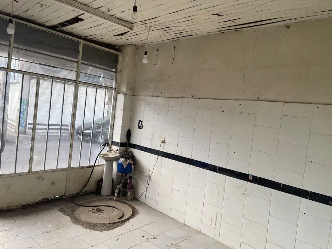 مغازه بیست متری|اجارهٔ مغازه و غرفه|رشت, عینک|دیوار