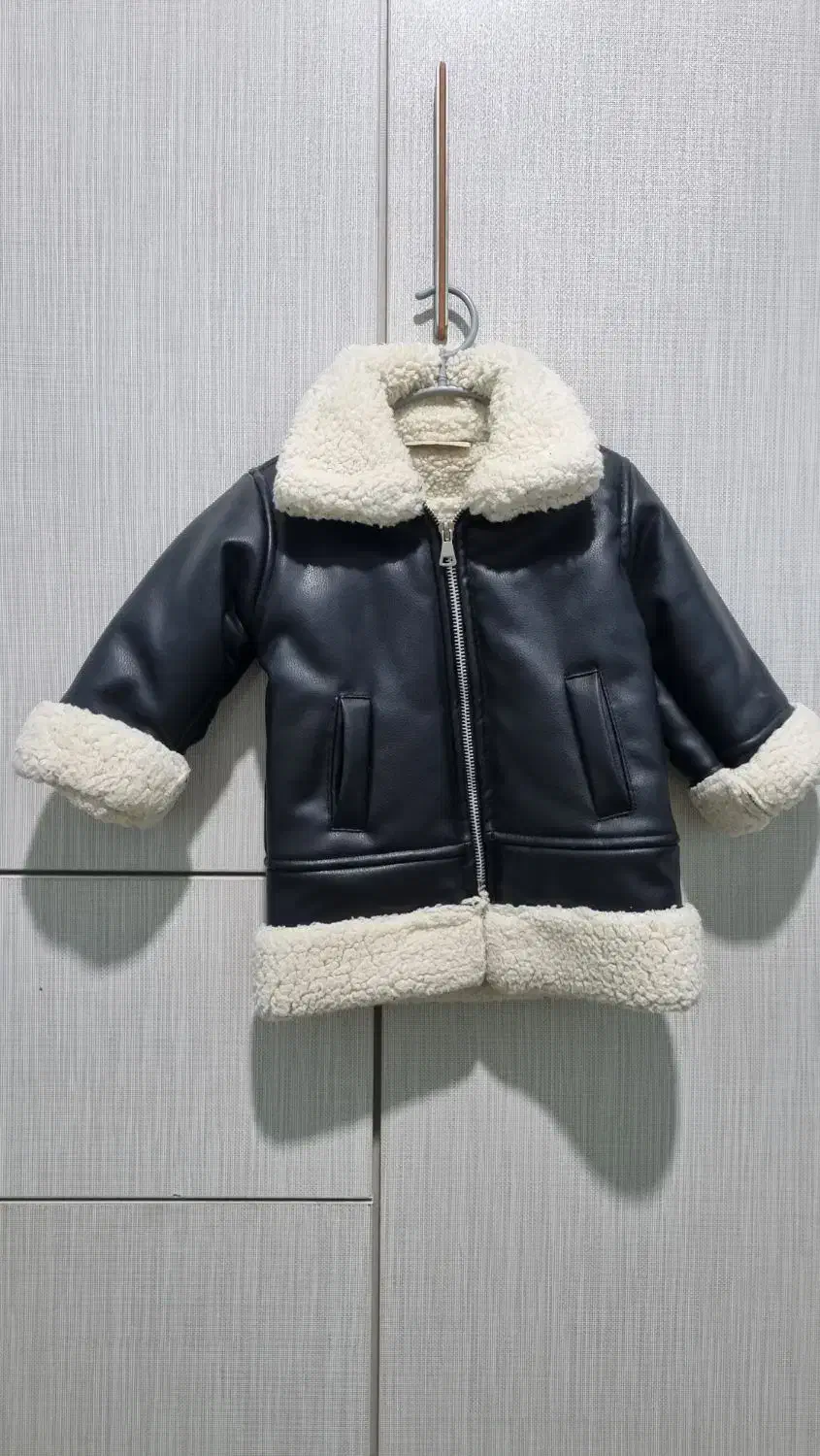 کاپشن بچگانه چرم مدل بوفالو|کفش و لباس بچه|دورود, |دیوار