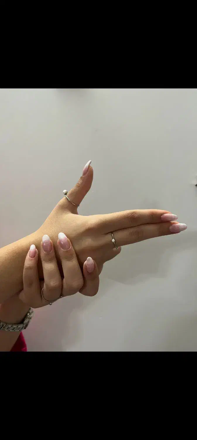 کاشت ناخن فقط هزینه مواد|خدمات آرایشگری و زیبایی|قائم‌شهر, |دیوار