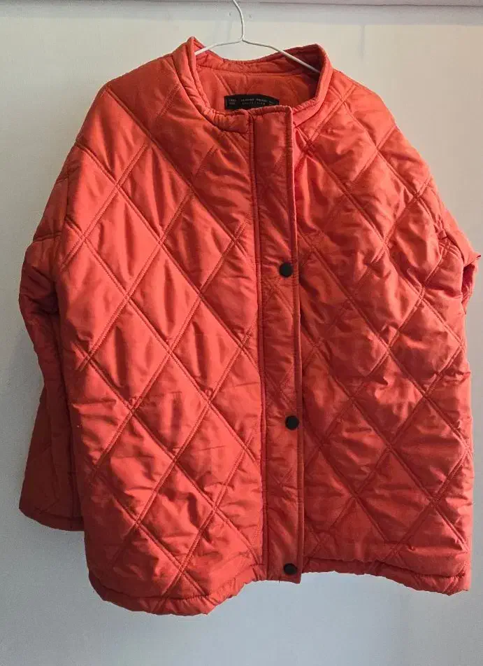 کاپشن زنانه در حد نو ، مدل کتی|لباس|رشت, انصاری|دیوار