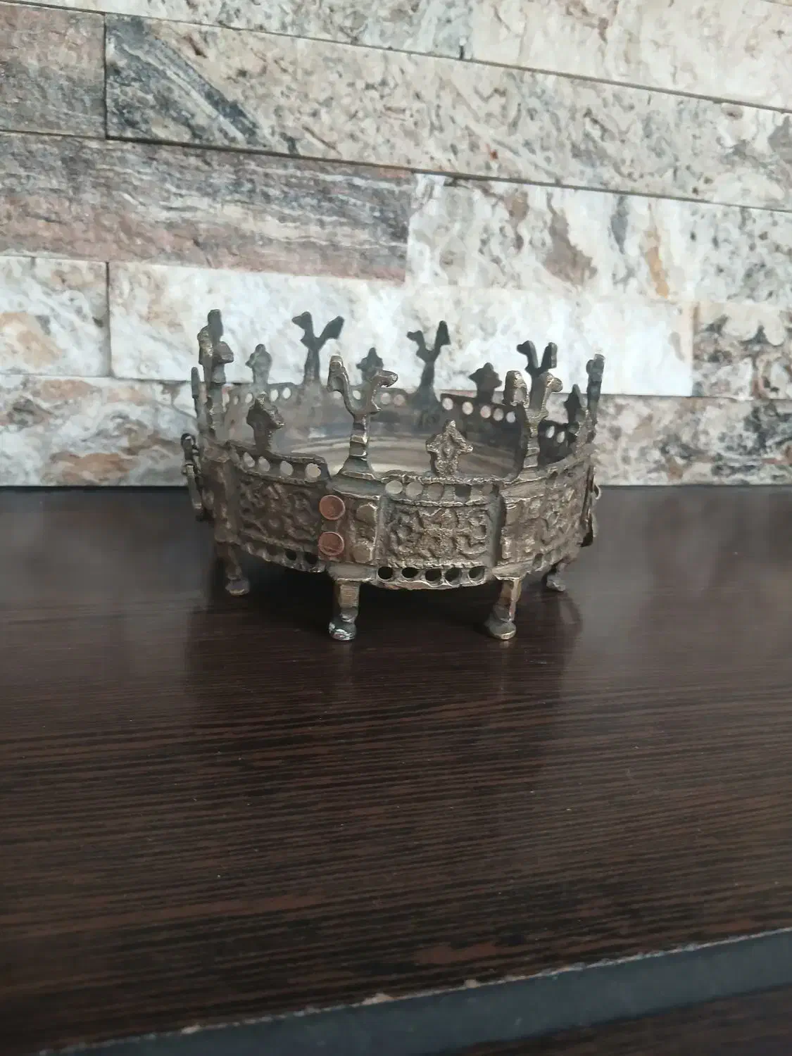 برنز منقل برنز دست ساز قدمت دار|کلکسیون اشیاء عتیقه|همدان, |دیوار