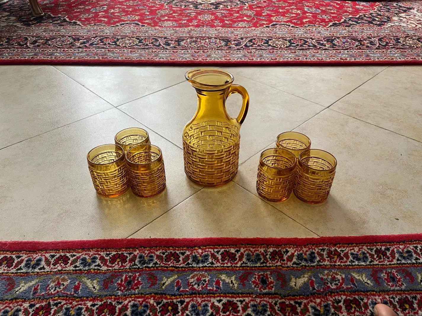 دست کامل پارچ و لیوان عتیقه دست کامل|کلکسیون اشیاء عتیقه|تهران, شهرک دریا|دیوار