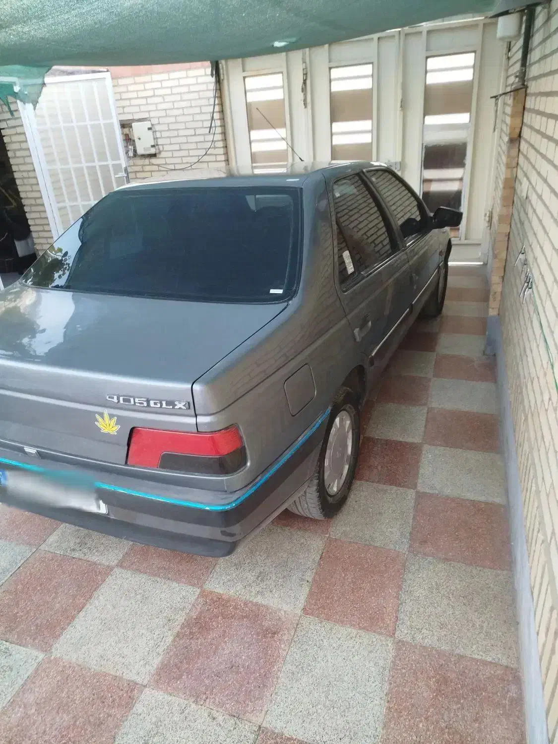 پژو دلفینی مدل83|خودرو سواری و وانت|شاهین‌شهر, شیخ بهایی|دیوار