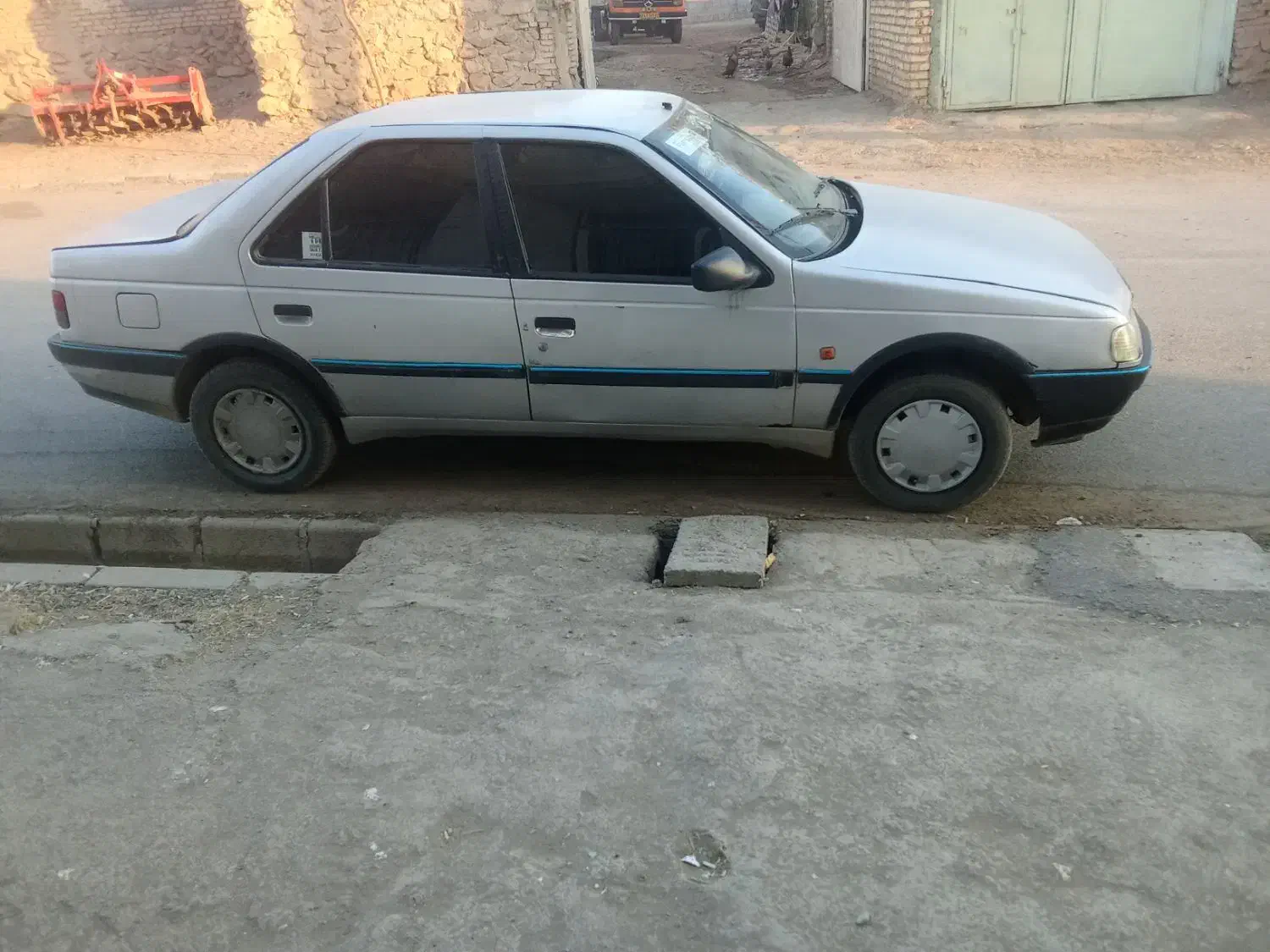 پزو روا نقره ای|خودرو سواری و وانت|زنده رود, |دیوار