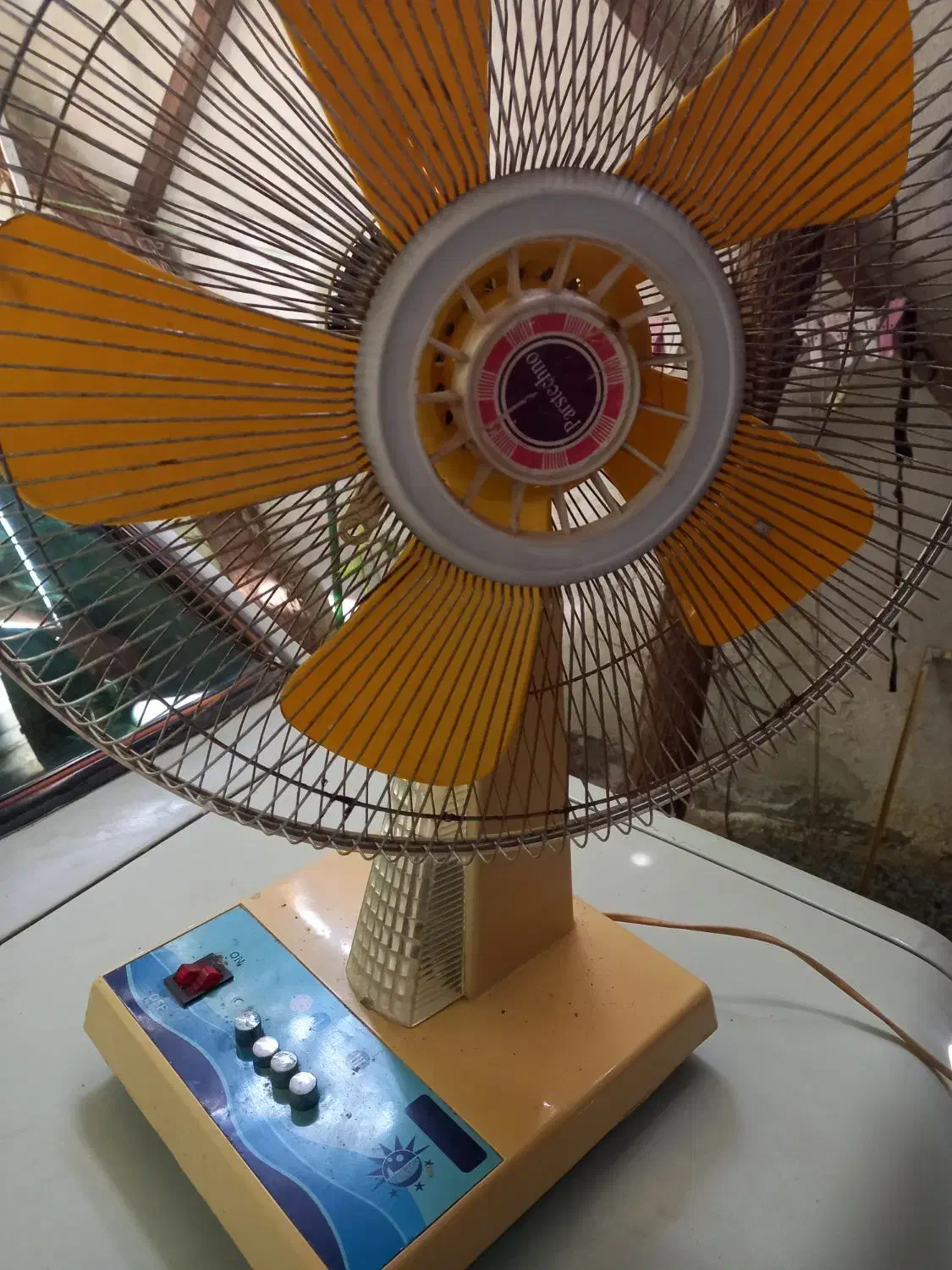 پنکه رومیزی|پنکه و تصفیهکنندهٔ هوا|اردبیل, |دیوار