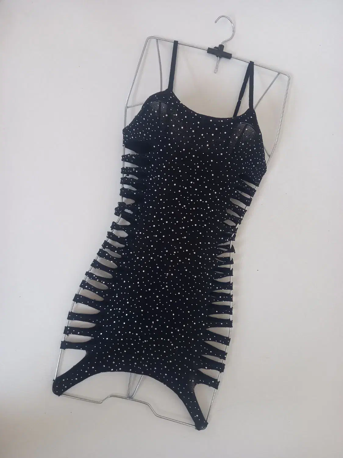 فیشنت دامنی|لباس|قم, شهر قائم|دیوار