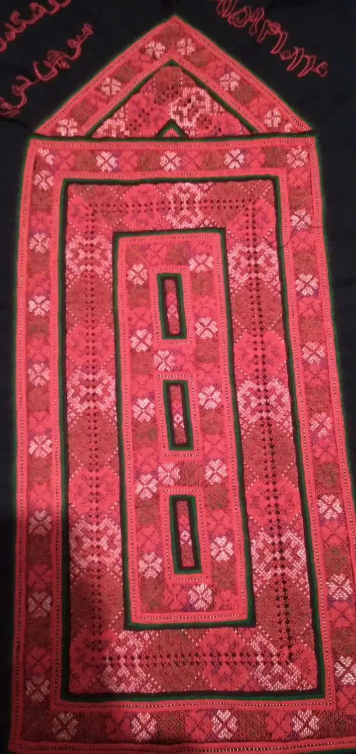 زیاستین|لباس|میرجاوه, |دیوار