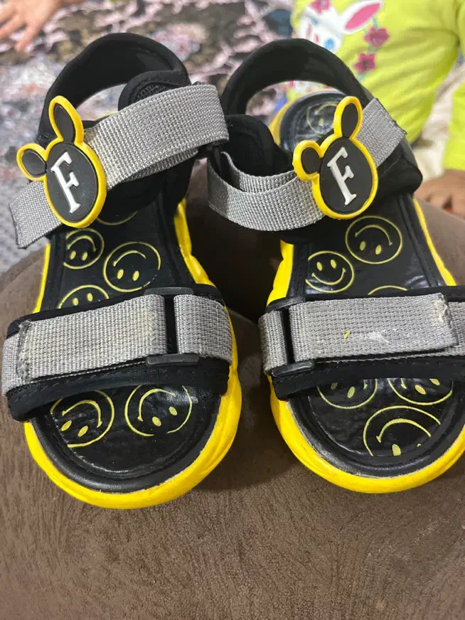 کفش پسرانه|کفش و لباس بچه|گنبد کاووس, |دیوار