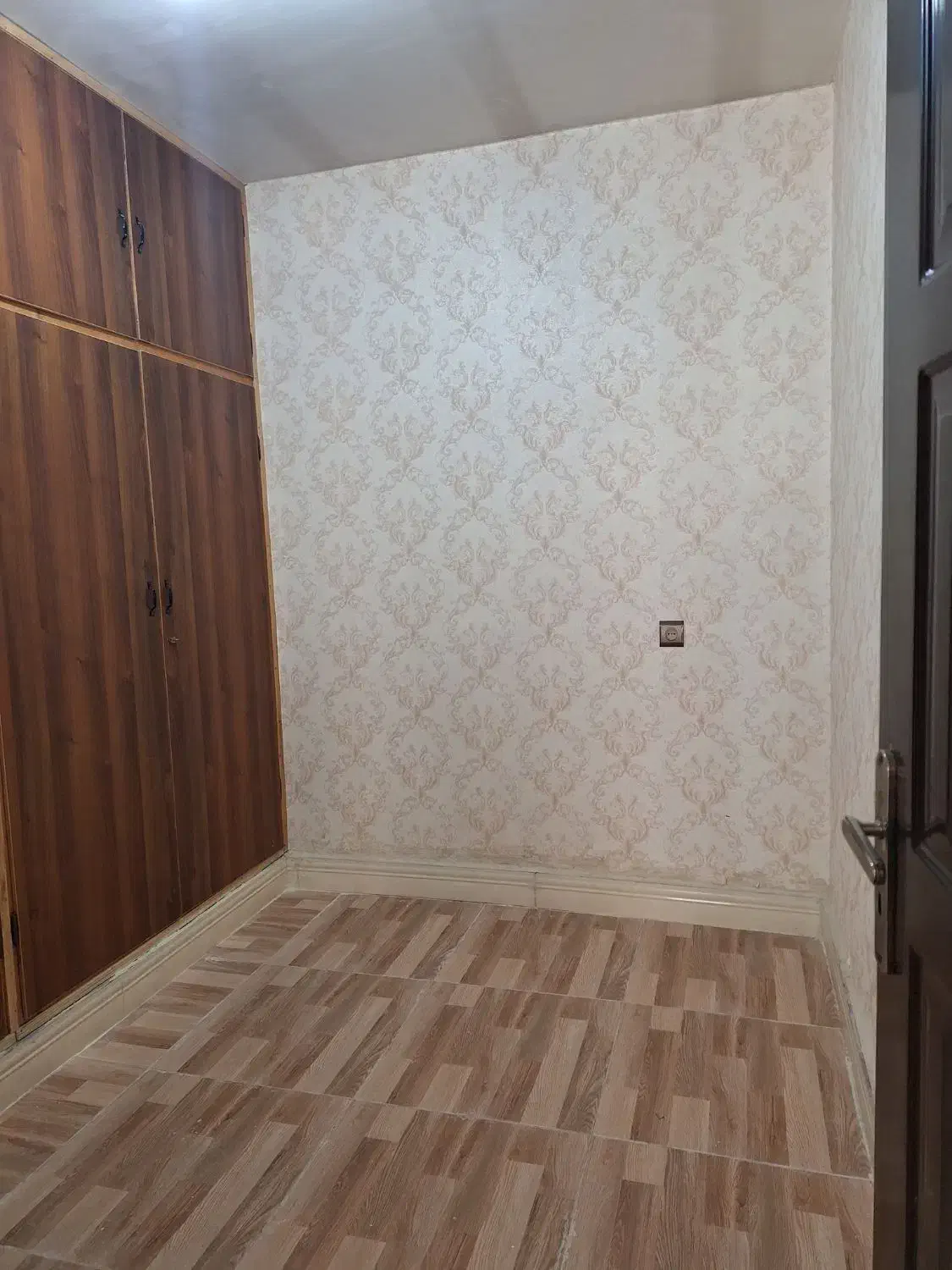 دوطبقه 200متری/طبقه همکف/فدک|اجارهٔ خانه و ویلا|دورود, |دیوار