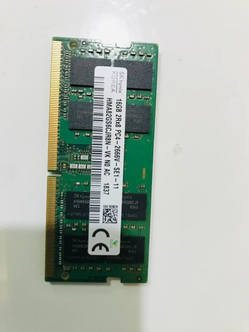 رم لپ تاپ ۱۶ گیگ ddr4، هارد وسترن ۱ ترا|قطعات و لوازم جانبی رایانه|یزد, |دیوار