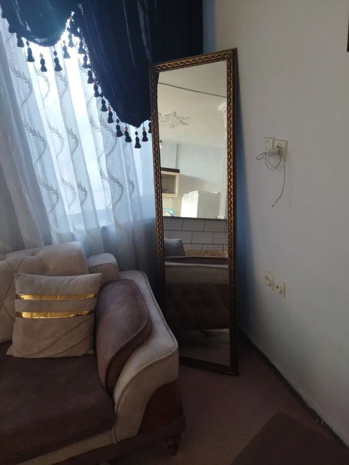 تعدادی وسایل خونه|آینه|اسلام‌‌آباد غرب, |دیوار