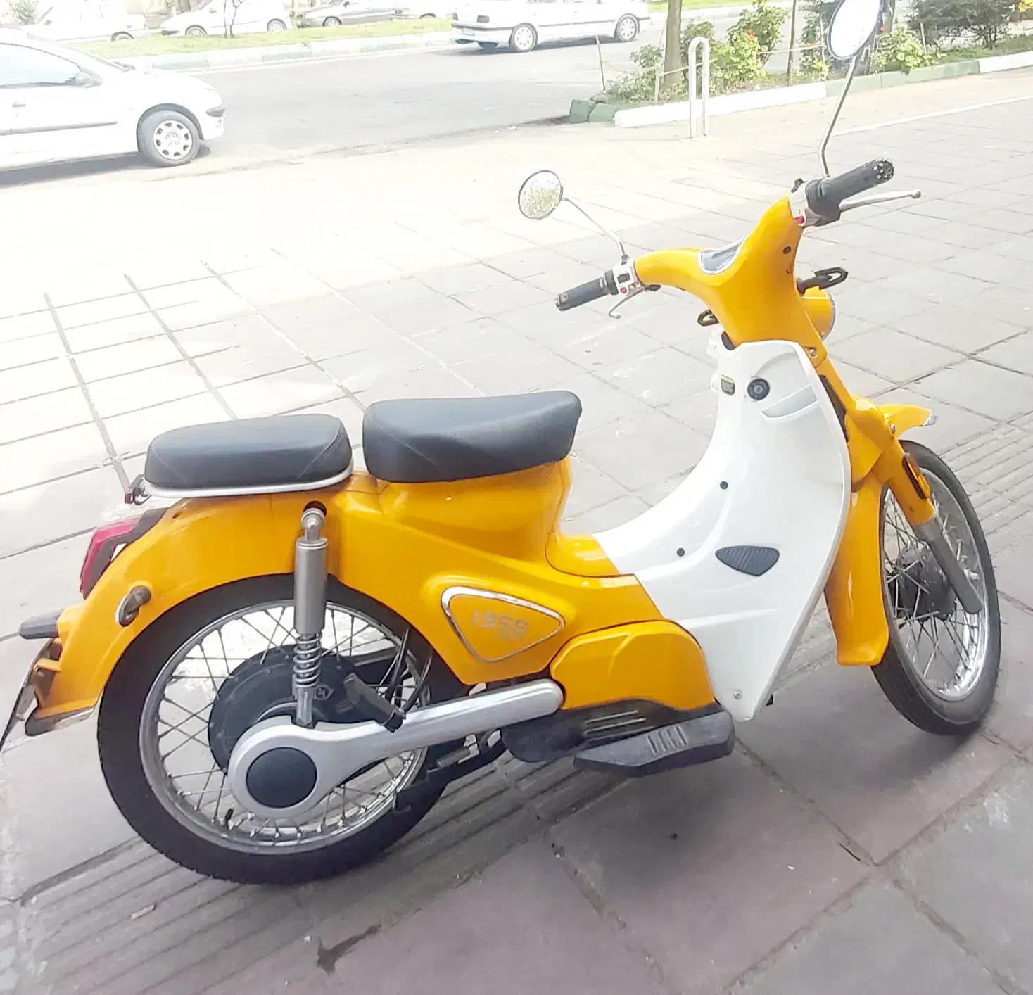 تولید۱۴۰۱|موتورسیکلت|رشت, آب و برق|دیوار