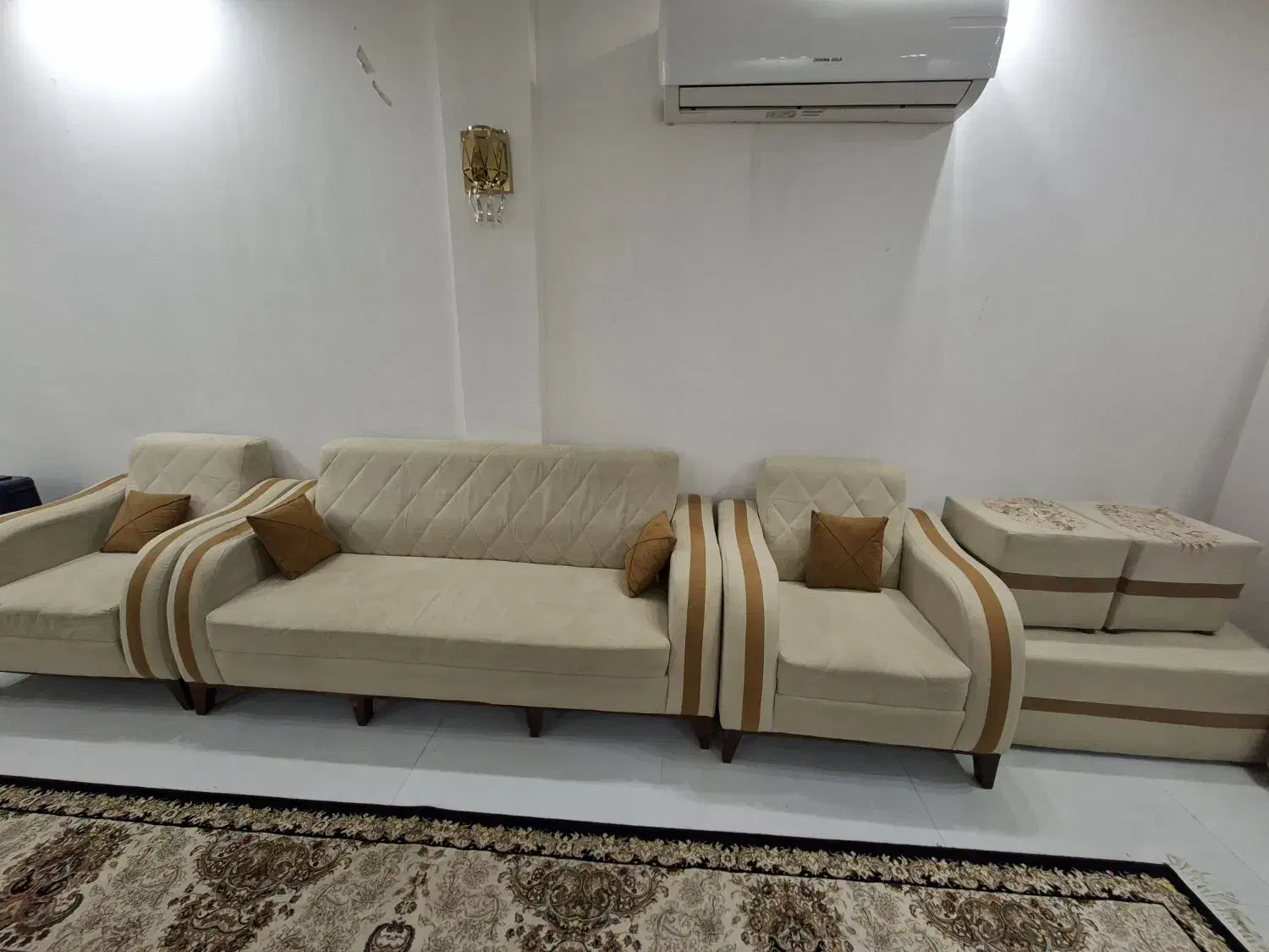 مبل هشت نفره|مبلمان خانگی و میز عسلی|مشهد, ابوذر|دیوار