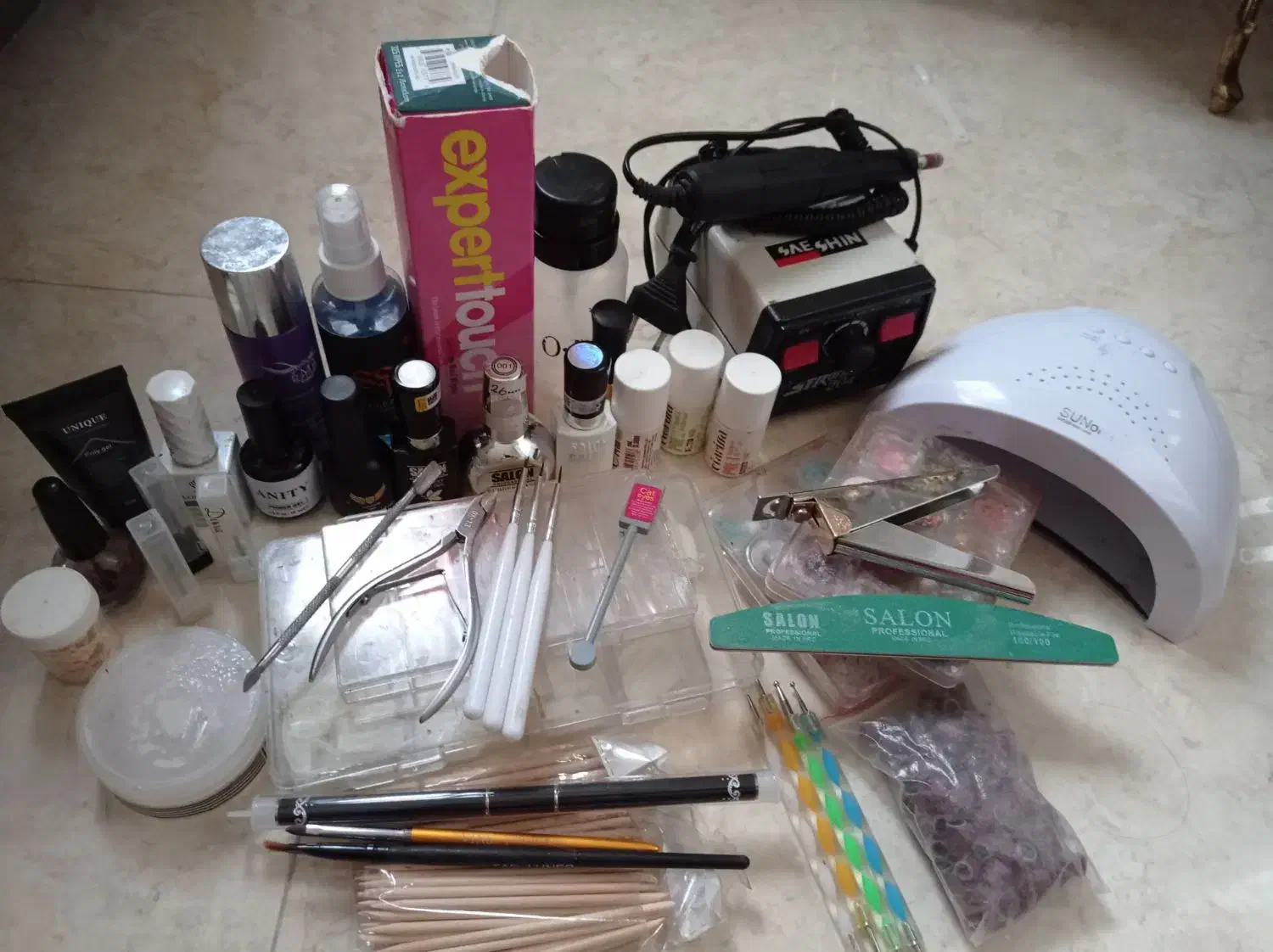 لوازم کامل کاشت ناخن درحدنو|آرایشی، بهداشتی، درمانی|همدان, |دیوار