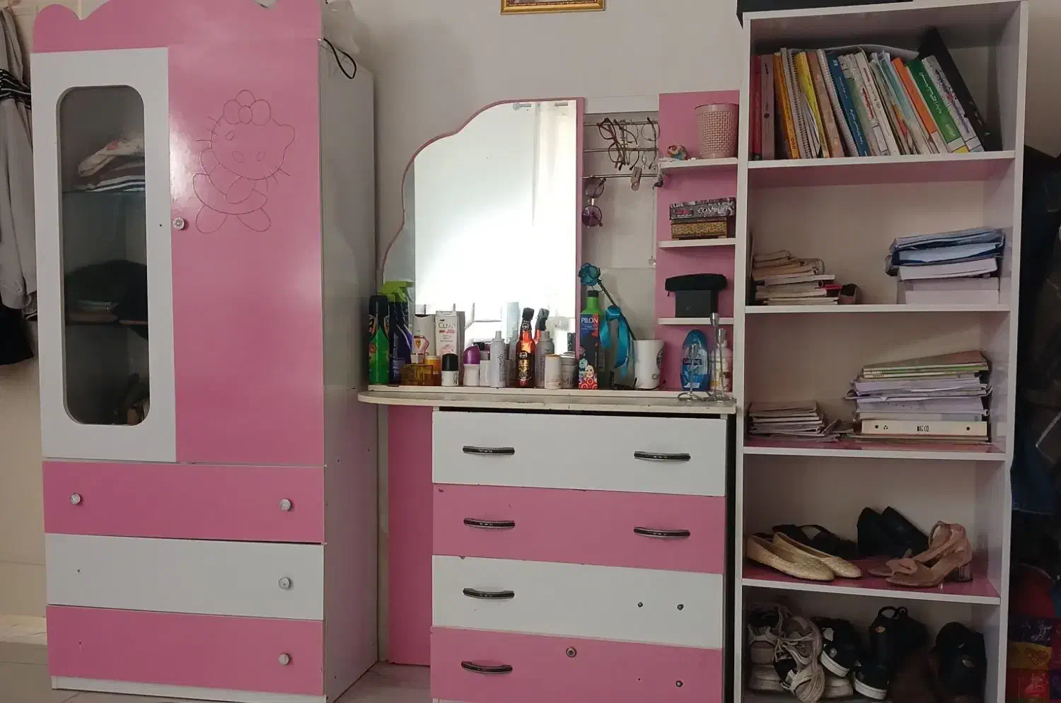 کمد،دراور و کتاب خانه|جاکفشی، کمد، دراور|گنبد کاووس, |دیوار