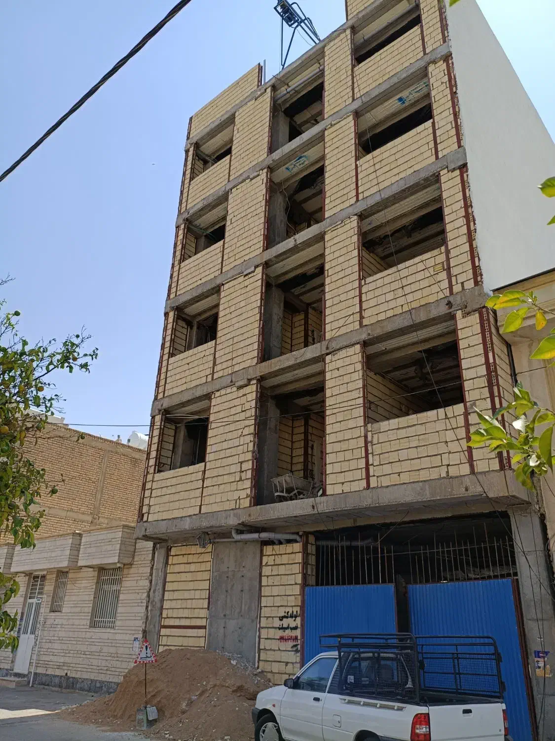 نیروی برق کار|استخدام صنعتی، فنی، مهندسی|شیراز, باهنر|دیوار