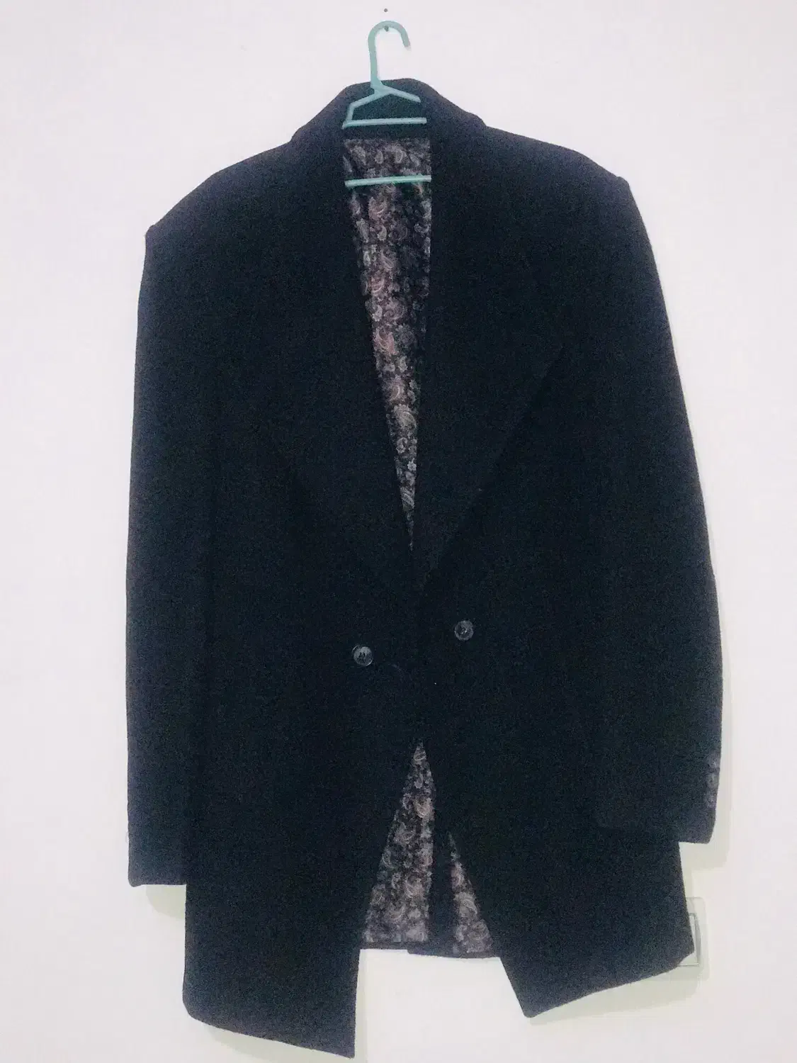 پالتو|لباس|فسا, |دیوار