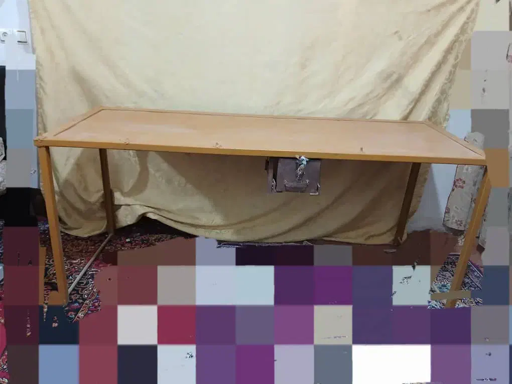 میز فلزی|میز تحریر و کامپیوتر|زابل, |دیوار