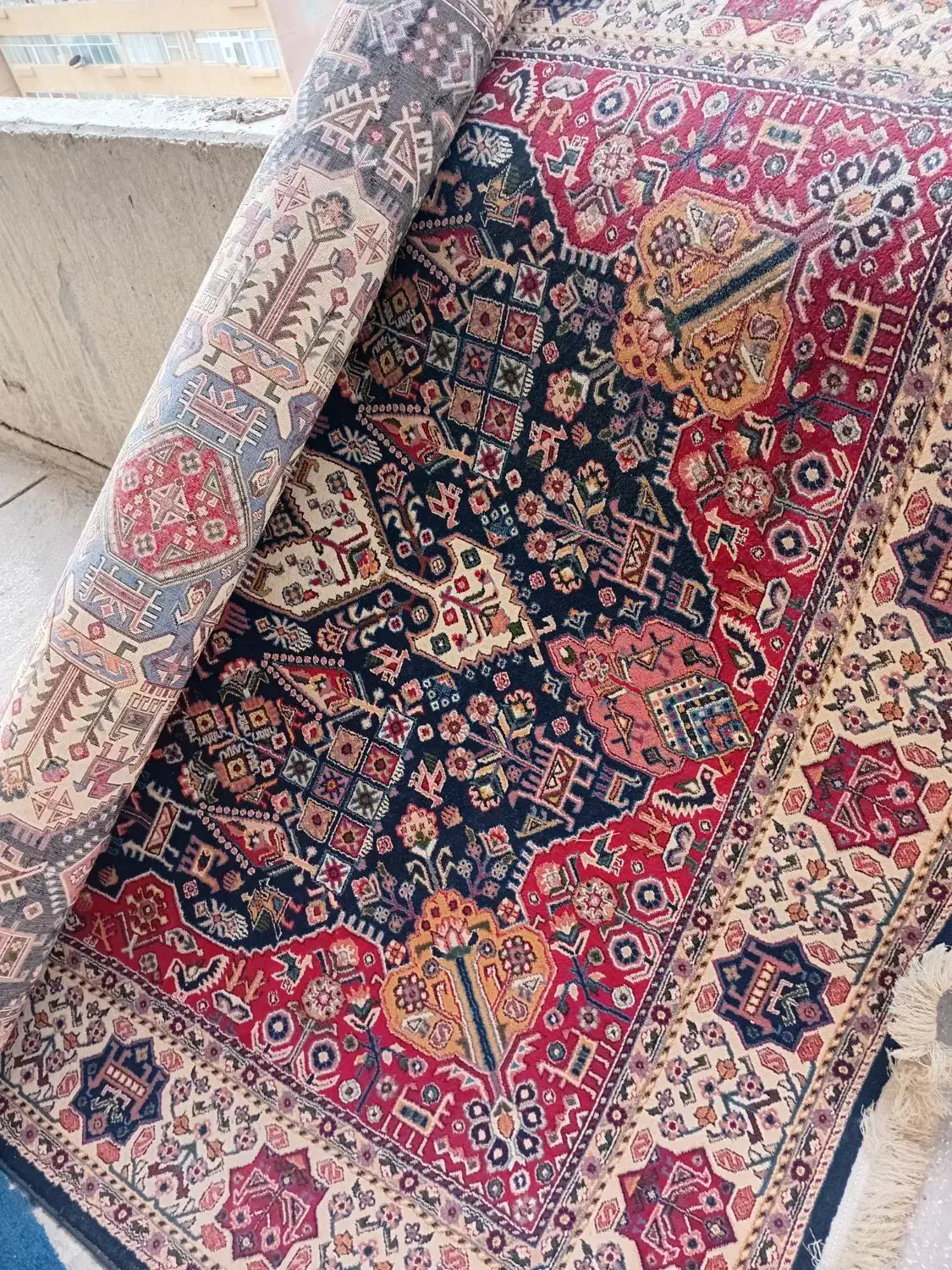 فرش های سنتی وتمیز|فرش|فولادشهر, فولادشهر|دیوار