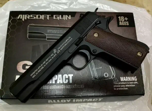 تفنگ کلت فلزی ساچمه ای|اسباببازی|اهواز, فاز ۲ پادادشهر|دیوار