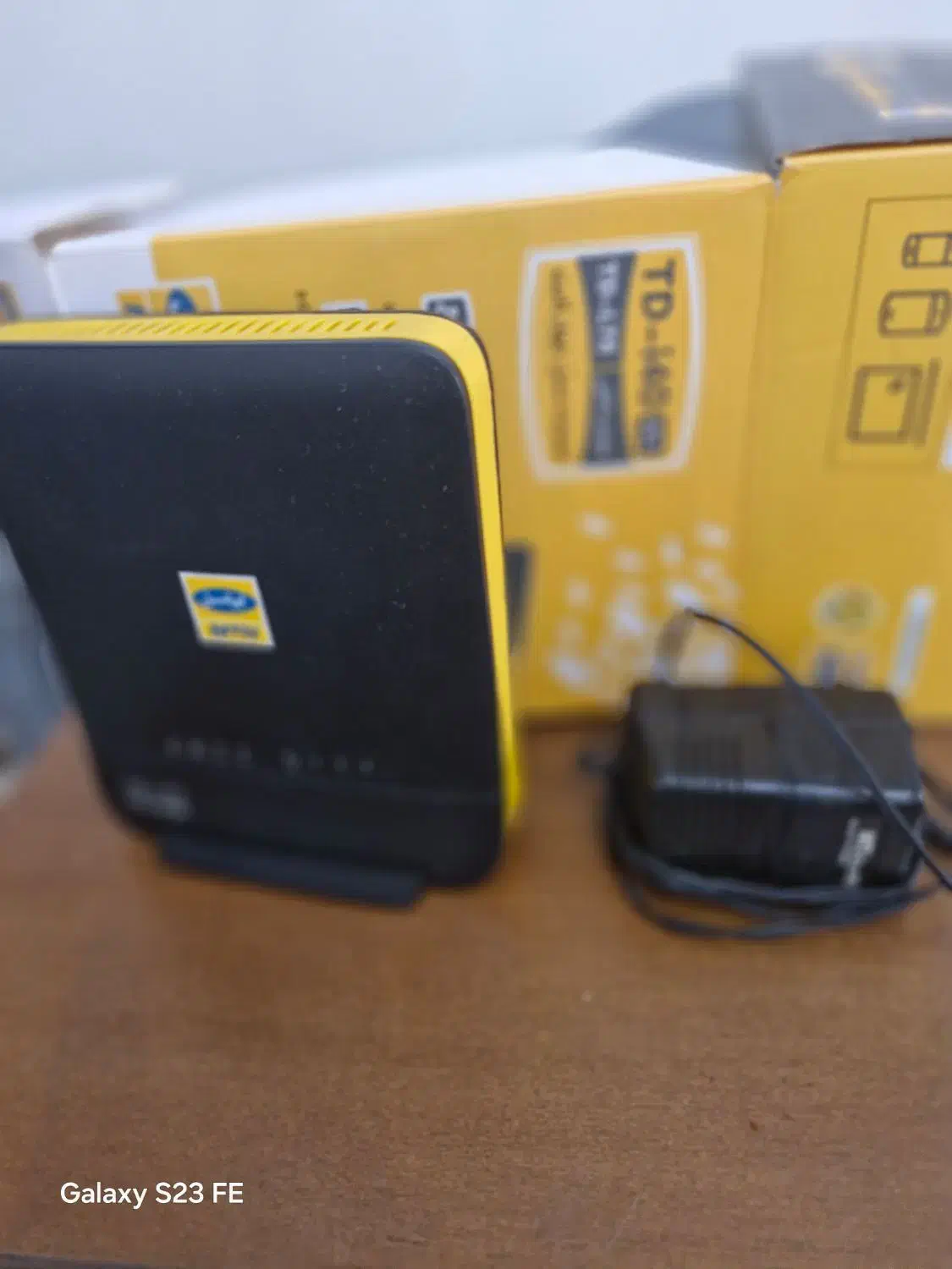 مودم ایرانسل همراه سبم کارت|مودم و تجهیزات شبکه|کرج, شهرک بنفشه|دیوار